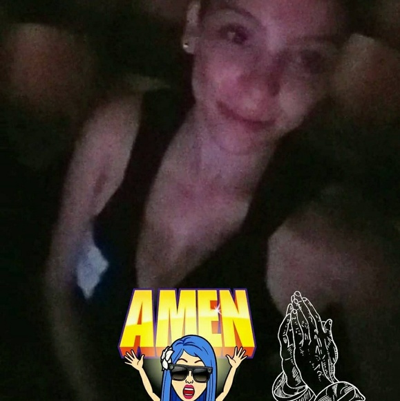 Meet your Posher, Ines - Picture 2 of 4